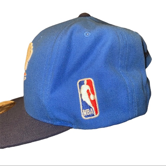 Oklahoma City Thunder NBA Mitchell and Ness snapback hat - Picture 5 of 7